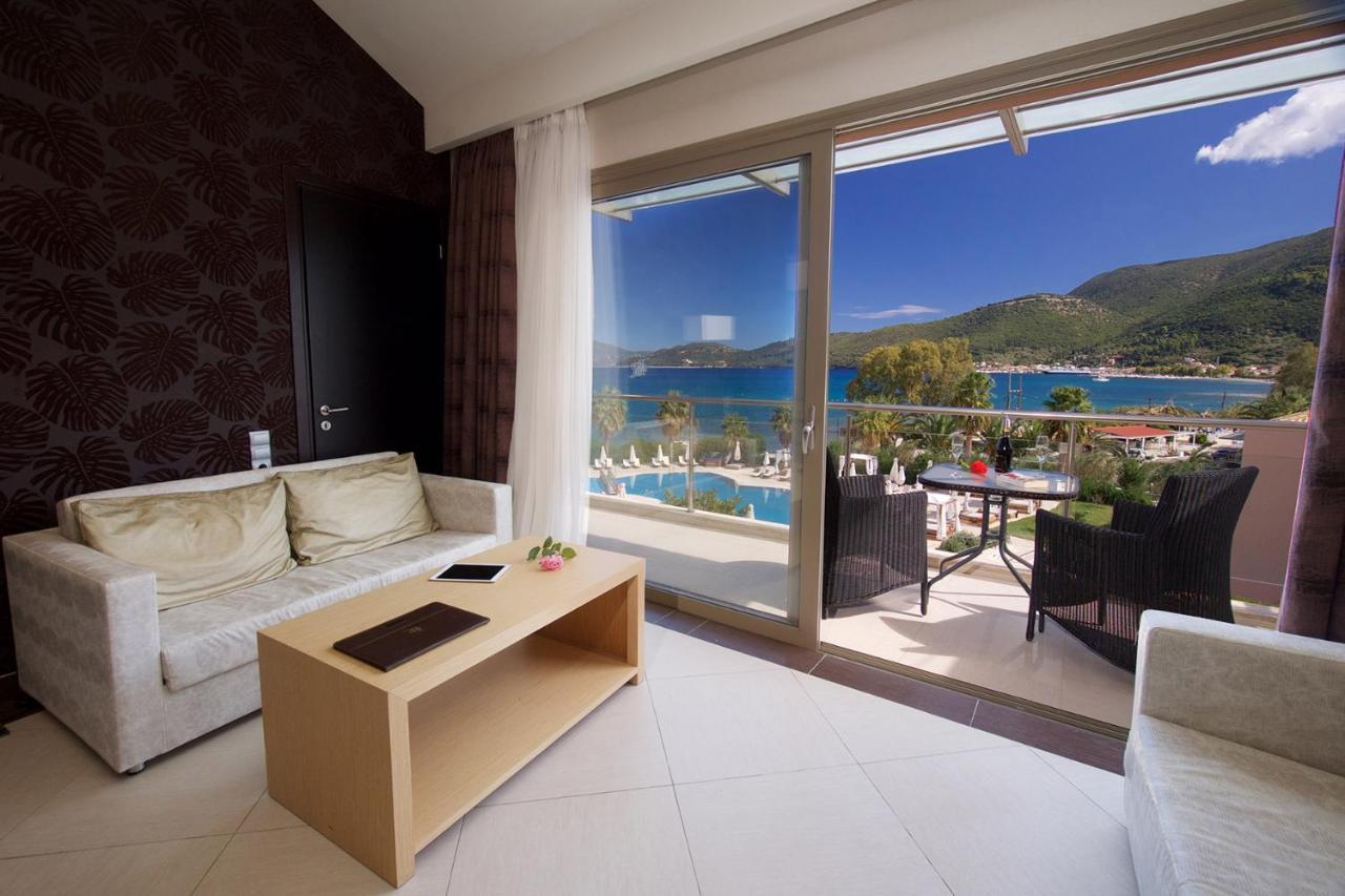 Ionian Emerald Resort Karavomylos Bilik gambar