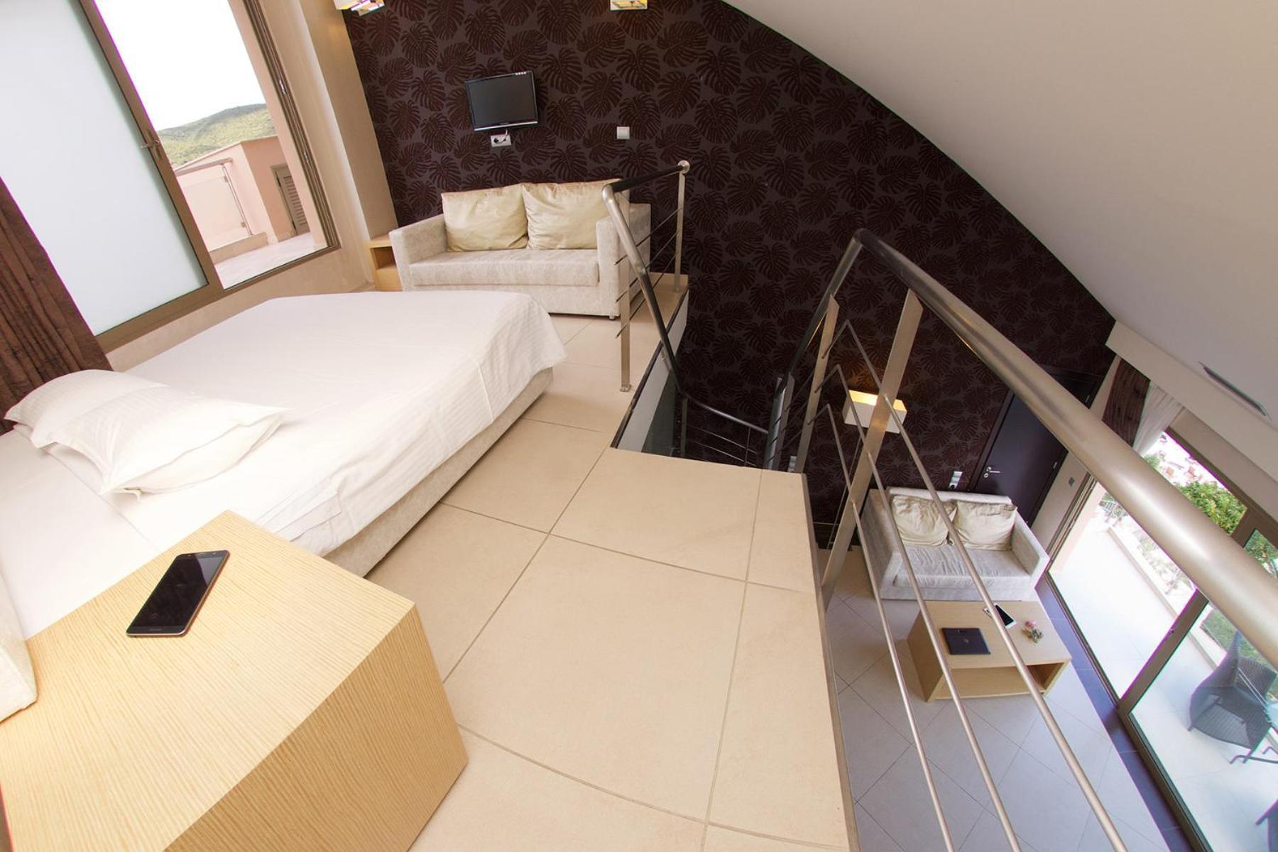 Ionian Emerald Resort Karavomylos Bilik gambar